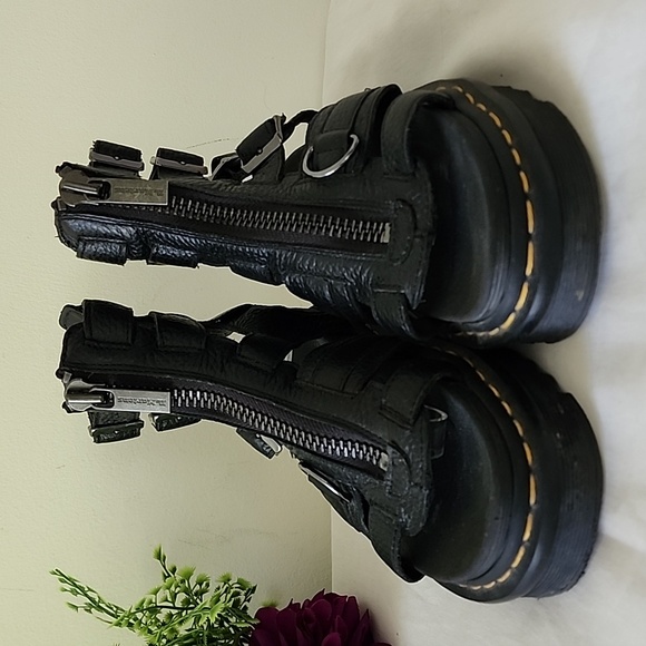 Dr Martens Women's Olson Zipped Leather Sandals 7 - Picture 3 of 12